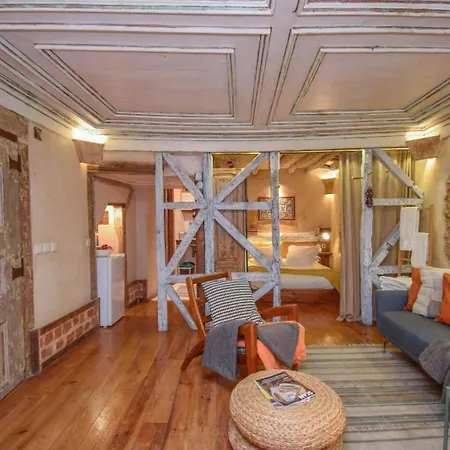 Alfama Charming And Rustic * ליסבון